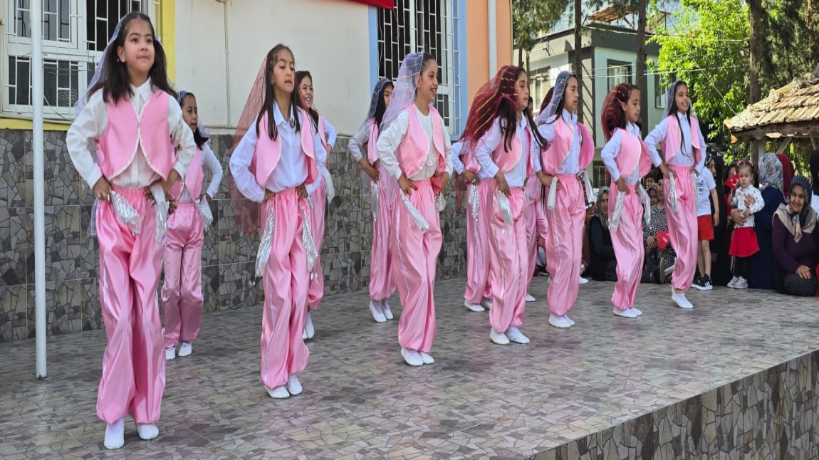 23 Nisan Ulusal Egemenlik ve Çocuk Bayramı'nın 105. Yıl Dönümü Coşkula Kutlandı